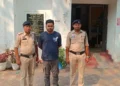 जमीन विवाद बदमाश को दखल पड़ा भारी—कोतवाली पुलिस की सख्ती, गुंडा बदमाश दुर्गेश महंत पर प्रतिबंधात्मक कार्रवाई कर भेजा जेल