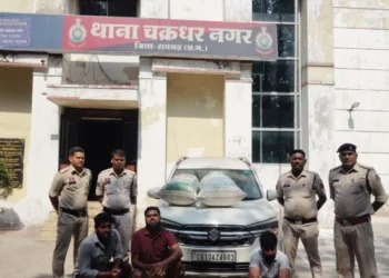 “ऑपरेशन आघात” का दूसरा बड़ा प्रहार— 36 किलो गांजा के साथ 3 तस्कर गिरफ्तार, 15 लाख से अधिक की संपत्ति जब्त