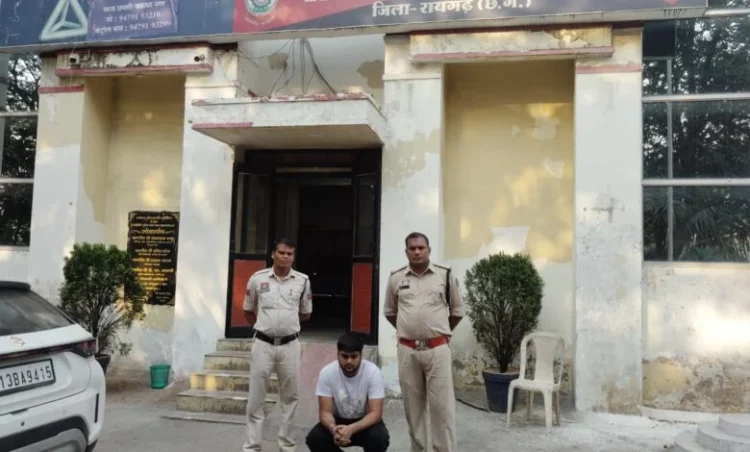“ऑनलाइन क्रिकेट सट्टा रैकेट पर बड़ा प्रहार” — रायगढ़ पुलिस ने मास्टरमाइंड देव बंसल को रायपुर से दबोचा