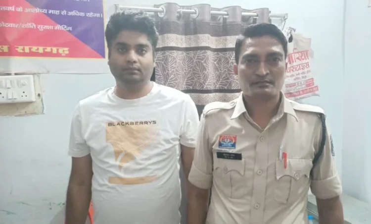 “आपरेशन अंकुश” में रायगढ़ पुलिस की एक और बड़ी कार्रवाई —आईपीएल सीजन में ऑनलाइन क्रिकेट सट्टा पर खरसिया में 3 सटोरिये गिरफ्तार