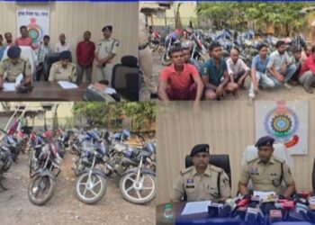 रायगढ़ में अंतर्राज्यीय बाइक चोर गिरोह का पर्दाफाश, चोरी की 21 बाइक बरामद, 10 आरोपी गिरफ्तार, 15 लाख की संपत्ति बरामद