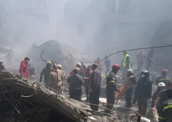 ईरान पर अमेरिका-इजरायल के हमले तेज, तेहरान में रिहायशी इमारत पर एयरस्ट्राइक, 13 लोगों की मौत