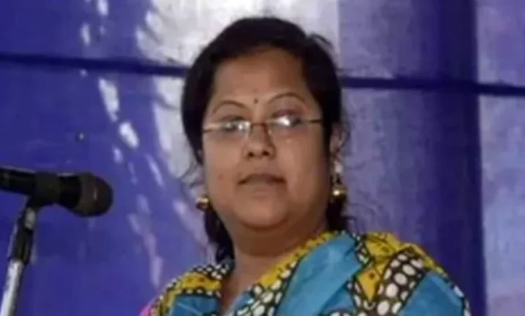 बहु चर्चित शराब घोटाला मामले में हाईकोर्ट का बड़ा फैसला, सौम्या चौरसिया व केके श्रीवास्तव जेल से हुए रिहा