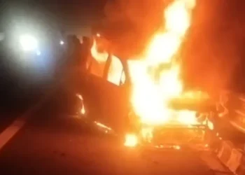 एक्सप्रेस-वे पर बड़ा हादसा, चलती कार में आग लगने से पांच लोग जिंदा जलकर मौत