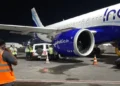 कोलकाता एयरपोर्ट पर बड़ा हादसा, IndiGo प्लेन को अचानक कार ने मार दी टक्कर, फिर जो हुआ…