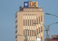 LIC ने किया बड़ा ऐलान, अब 1 शेयर पर मिलेगा 1 शेयर फ्री, जानें कब है रिकॉर्ड डेट?