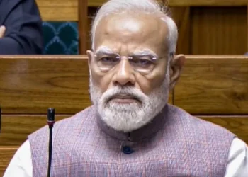 पीएम मोदी आज रात 8:30 बजे राष्ट्र को करेंगे संबोधित, देश को दे सकते हैं बड़ा संदेश; पढ़े पूरी खबर।