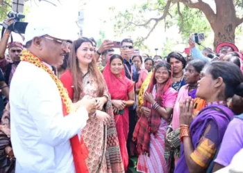 एक चौपाल ऐसा भी जहाँ खुशियों और तालियों की रही गूंज