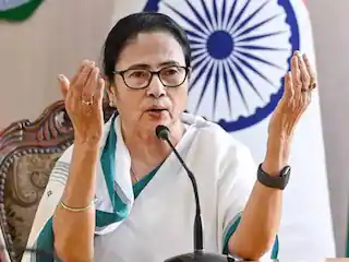 पश्चिम बंगाल की CM ममता बनर्जी अपनी ही सीट भवानीपुर से हारीं, सुवेंदु अधिकारी ने 15 हजार वोटों से दी मात