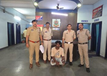 *रायगढ़ पुलिस ने सीतापुर ब्लाइंड मर्डर को सुलझाया — दोस्त ने ही मामूली विवाद में की थी युवक की बेरहमी से हत्या*