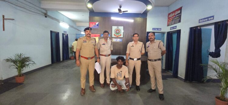 *रायगढ़ पुलिस ने सीतापुर ब्लाइंड मर्डर को सुलझाया — दोस्त ने ही मामूली विवाद में की थी युवक की बेरहमी से हत्या*