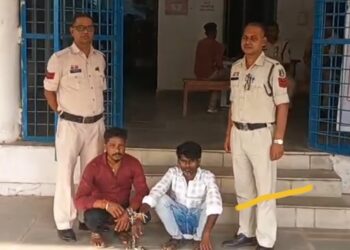 *फर्जी ई-वे बिल बनाकर चोरी का स्क्रैप खपाने वाले गिरोह पर पुसौर पुलिस की बड़ी कार्रवाई*