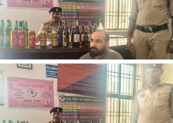 “ऑपरेशन आघात” के तहत जानकी होटल में थाना साइबर और कोतवाली पुलिस की शराब रेड कार्रवाई, होटल मैनेजर गिरफ्तार