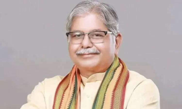 छत्तीसगढ़ में BJP नेता धरमलाल कौशिक से लूट, मॉर्निंग वॉक के दौरान मोबाइल छीना