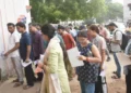 JEE Advanced 2026 परीक्षा आज, एग्जाम सेंटर जाने से पहले जान लें ये नियम और ड्रेस कोड