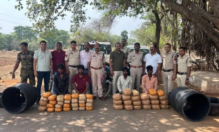 छत्तीसगढ़ पुलिस की बड़ी कार्रवाई, 36 लाख रुपए से अधिक गंजा के साथ 5 नाबालिग गिरफ्तार