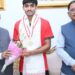 अंडर-18 एशिया कप विजेता हॉकी खिलाड़ी अवि मानिकपुरी ने मुख्यमंत्री विष्णुदेव साय से की सौजन्य भेंट