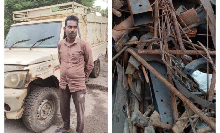 “ऑपरेशन प्रहार” के तहत थाना पूंजीपथरा और साइबर पुलिस की बड़ी कार्रवाई, 2.85 टन संदिग्ध कबाड़ सहित पिकअप वाहन जब्त