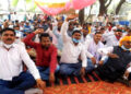 छत्तीसगढ़ में 22 जून से अनिश्चितकालीन हड़ताल पर रहेंगे संविदा कर्मचारी, जानिए क्या है मांग?