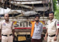 “ऑपरेशन प्रहार” में दोहरी कार्रवाई, 6.5 टन संदिग्ध कबाड़ और दो मालवाहक वाहन जब्त