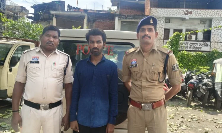 ऑपरेशन क्लीन हंट : ट्रांसपोर्ट कंपनी से ₹32 लाख की धोखाधड़ी का फरार आरोपी गिरफ्तार