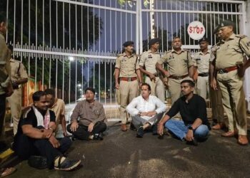 छत्तीसगढ़ पुलिस का बड़ा एक्शन, राजभवन घेराव मामले में कांग्रेस के कई नेताओं के खिलाफ FIR दर्ज