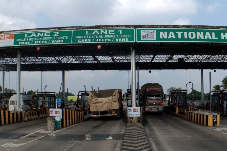 आम आदमी को बड़ा झटका, Toll Tax बढ़ा: 30 जुलाई से लागू होंगी नई दरें