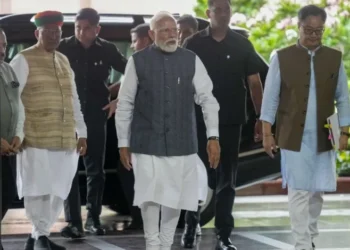 NEET पर PM मोदी का बड़ा बयान, कहा- ‘छात्रों के भविष्य के साथ बुरा नहीं होने देंगे’