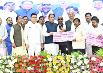 विशेष लेख : ढाई साल की उपलब्धियाँ- छत्तीसगढ़ का श्रमिक कल्याण के क्षेत्र में नई पहचान