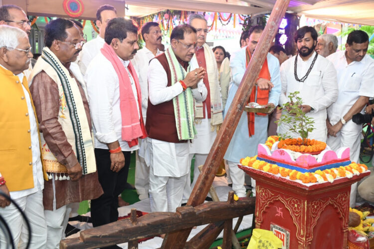 विशेष लेख : विष्णु सरकार ने बढ़ाया किसानों का मान-खेती किसानी को मिला नया संबल