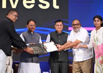 विशेष लेख : विजन 2047 की ओर बढ़ता छत्तीसगढ़ : उद्योगों से आत्मनिर्भर और समृद्ध भविष्य की नई पहल