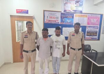 हाईवे पर खड़े ट्रेलरों से डीजल चोरी करने वाले गिरोह के दो और आरोपी गिरफ्तार — ऑपरेशन क्लीन हंट के तहत जूटमिल पुलिस की कार्रवाई