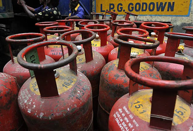 LPG ग्राहकों के लिए बड़ी राहत, सरकार ने बढ़ाई e-KYC की डेडलाइन