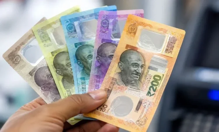 RBI का बड़ा ऐलान ! भारत में जल्द शुरू होगा प्लास्टिक के नोटों का दौर, जानिए क्या? होगी खासियत