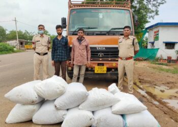 छत्तीसगढ़ पुलिस की बड़ी कार्रवाई; ट्रक के टायर में मिला 70 लाख से ज्यादा का गांजा, दो तस्कर गिरफ्तार