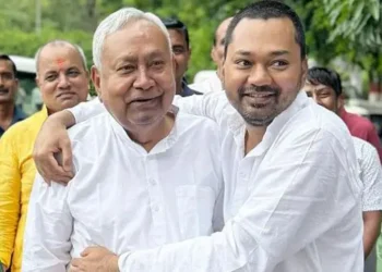 मंत्री निशांत कुमार के काफिले में हादसा, आपस में भिड़े दो वाहन, बाल-बाल बचे नेता